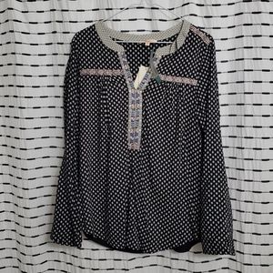 NWT Skies Are Blue Embroidered Long Sleeve